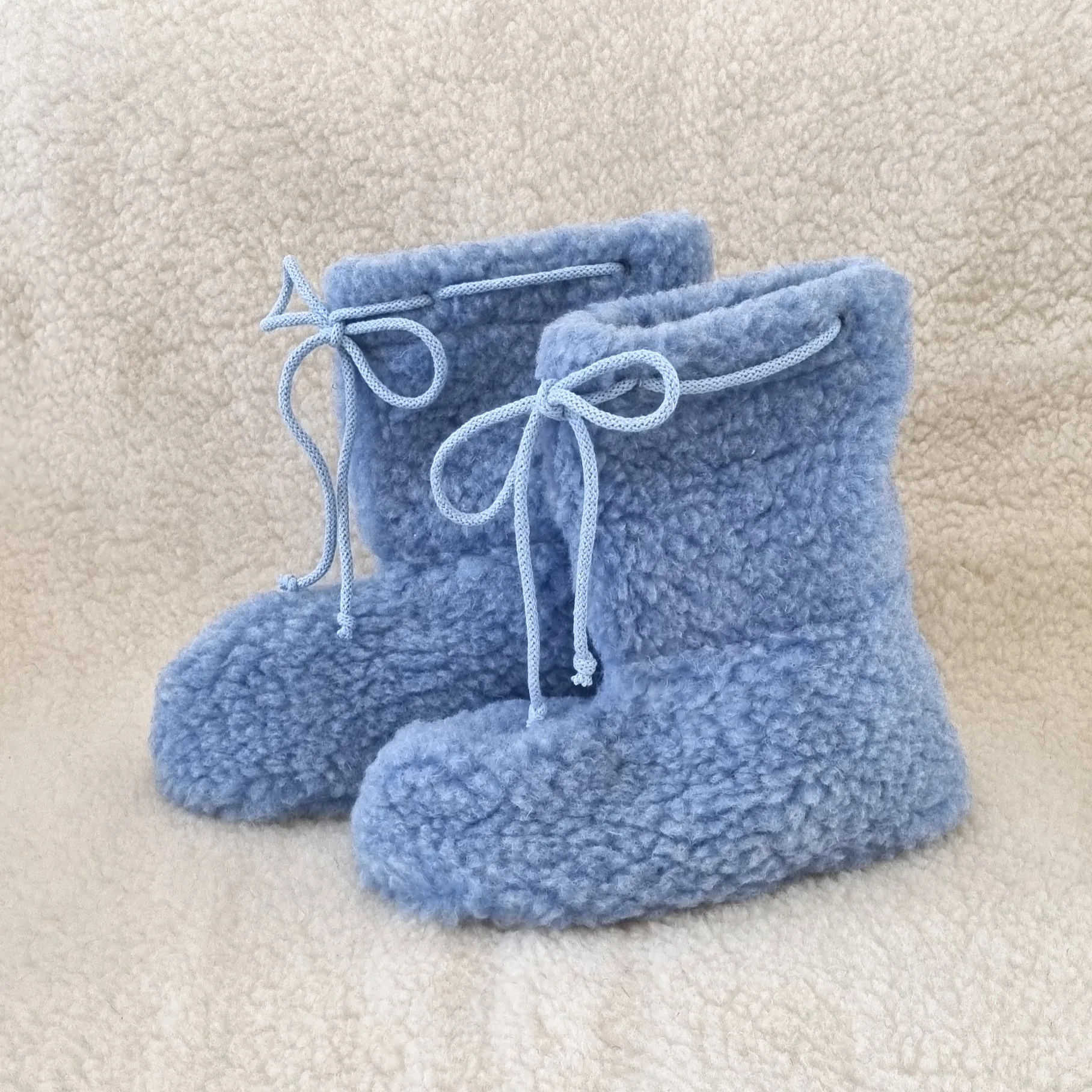 Merino Televizní bačkory z ovčí vlny se šňůrkou - modré Velikost boty: 36-37